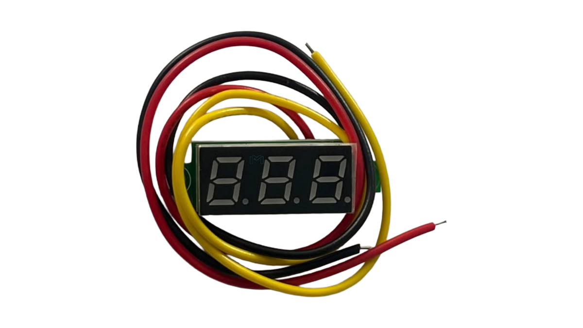 0.28-inch digital voltmeter module with three wires
