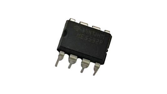 Texas Instruments NE5532P dual operational amplifier in DIP-8 package