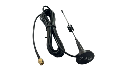 2.4 GHz Wi-Fi antennas shown with the USR-W610 converter